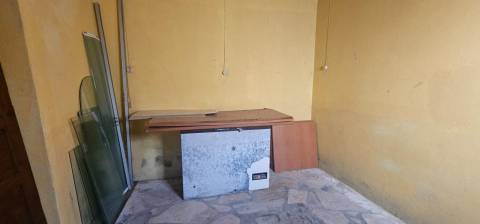 BAIXA DE PREÇO | 110.000€ → 83.000€ | POTENCIAL T2 | LOGRADOURO | AZUEIRA | MAFRA