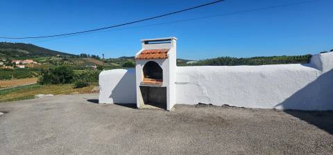 BAIXA DE PREÇO | 110.000€ → 83.000€ | POTENCIAL T2 | LOGRADOURO | AZUEIRA | MAFRA