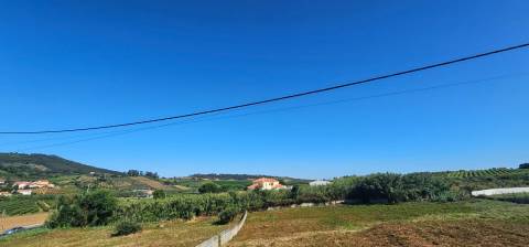 BAIXA DE PREÇO | 110.000€ → 83.000€ | POTENCIAL T2 | LOGRADOURO | AZUEIRA | MAFRA