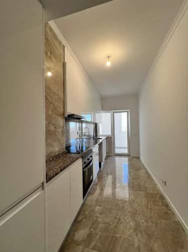 Remodelado a estrear | Portimão | T3 | 2 WC's | 2 varandas | Vista mar 