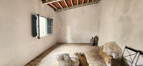 CARTAXO | MORADIA ISOLADA | T2 | SÓTÃO l LAVANDARIA | CHURRAQUEIRA | ANEXO | TERRENO | ESPAÇO PARA CRESCER